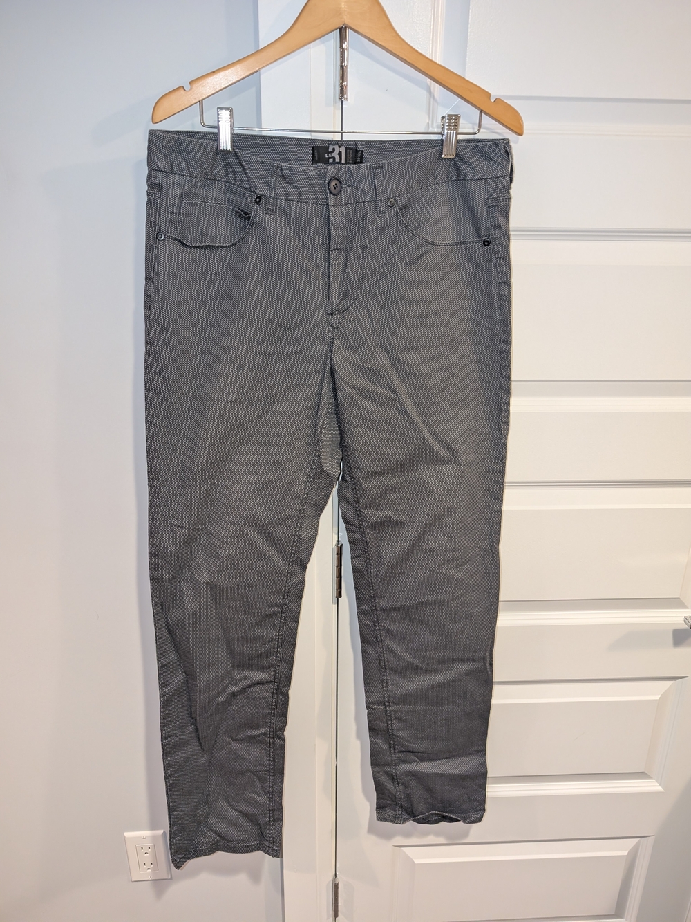 Men's Gray Casual Pants - Classic Straight Fit